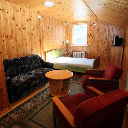 Гостевой дом Eaklimu Kaimo Turizmo Sodyba Iesnale Babrungenai Экстерьер фото